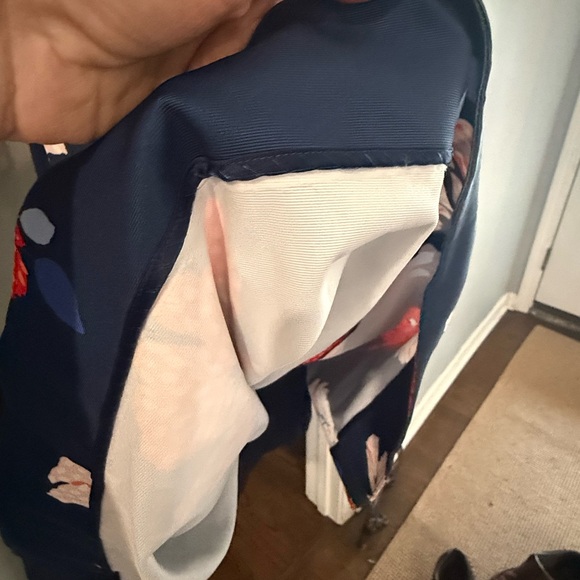 Kate Spade Navy A-Line Dress w/ Red Floral Design Size 10 - Picture 8 of 8